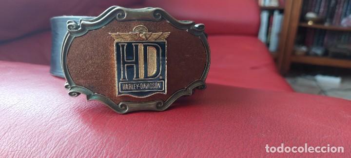 Vintage: Cintur&oacute;n de cuero con hebilla de Harley Davidson a&ntilde;o 1978 - Foto 1