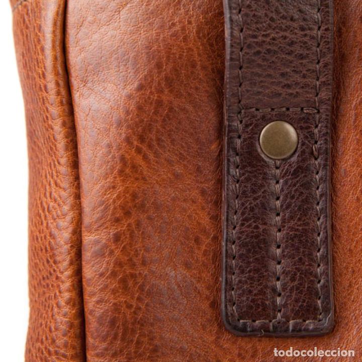 Vintage: BOLSO DE PIEL DE MOORE & GILES. - Foto 2