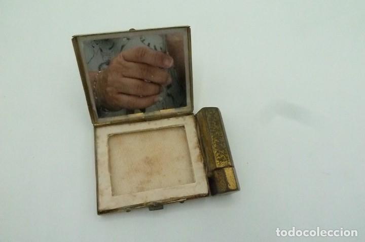 Vintage: Antigua polvera con espejo - Foto 4