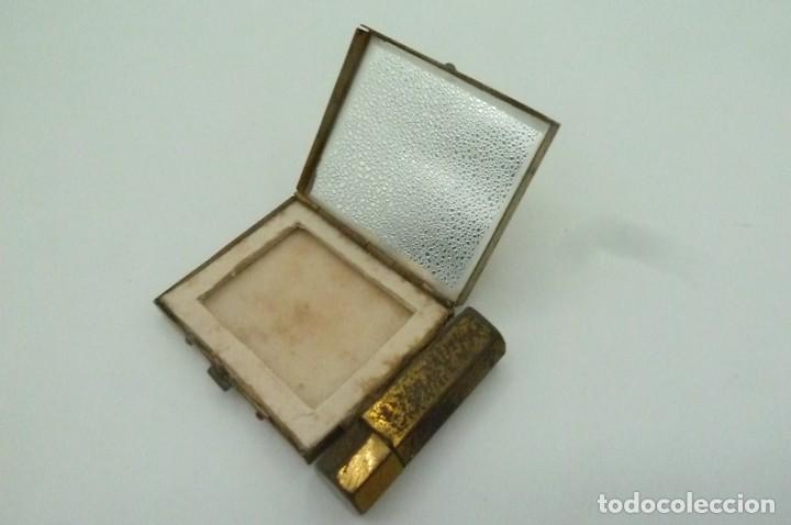Vintage: Antigua polvera con espejo - Foto 6