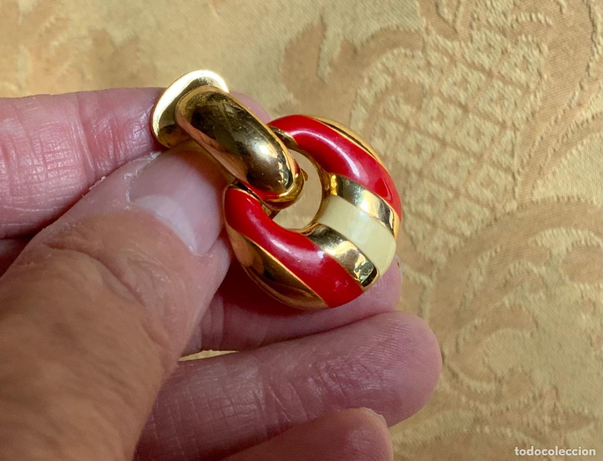 Vintage: PENDIENTES A&Ntilde;O 70 ESMALTE ROJO Y BEIG - Foto 3