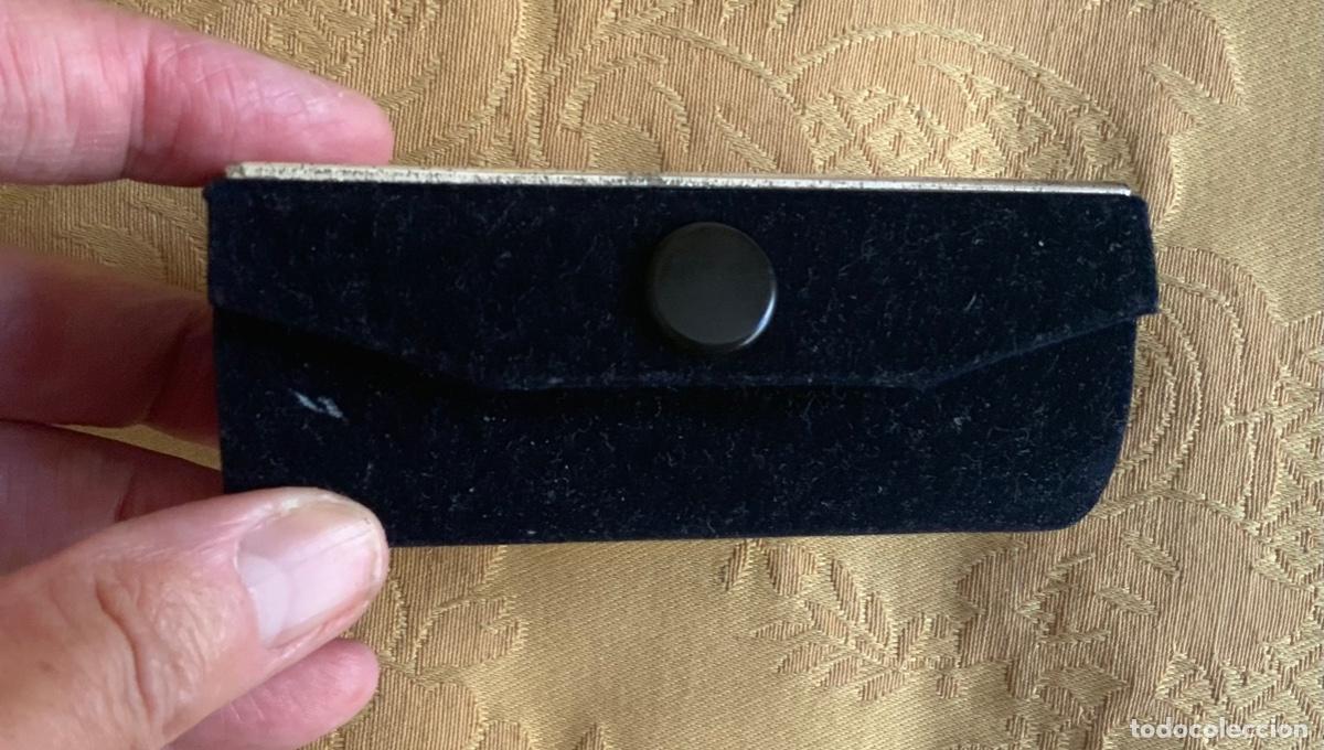 Vintage: CAJA PARA PINTA LABIOS REPUJADA - Foto 10