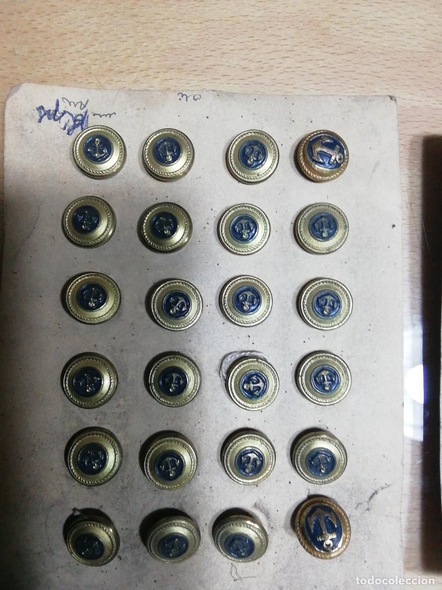 Vintage: *BOTONES DE ANCLA. 64 UNIDADES (Rf:71/b*) - Foto 4