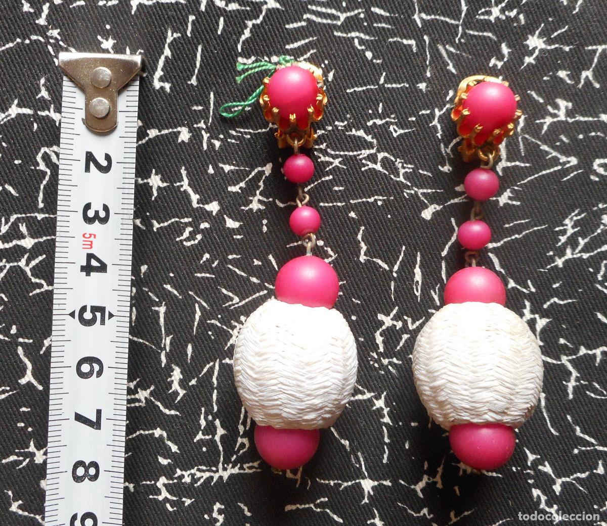 Vintage: PENDIENTES LARGOS DE LOS A&Ntilde;OS 60 - Foto 2