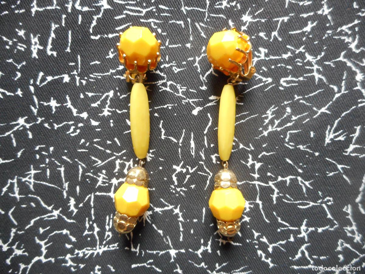 Vintage: PENDIENTES LARGOS DE LOS A&Ntilde;OS 60 - Foto 1