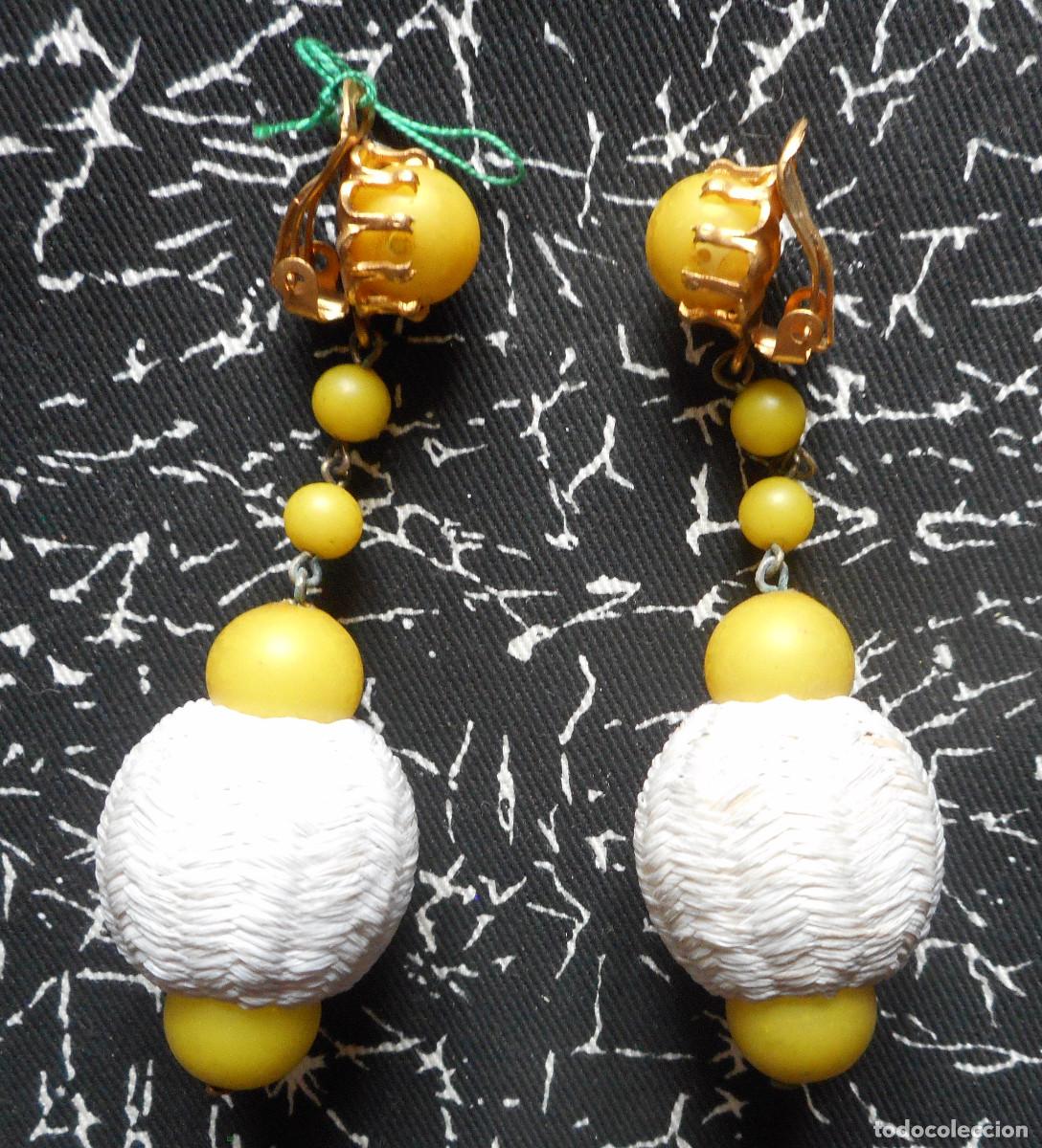 Vintage: PENDIENTES LARGOS DE LOS A&Ntilde;OS 60 - Foto 1