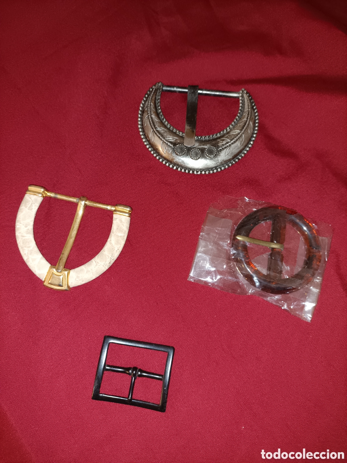 Vintage: Cinco hebillas de cintur&oacute;n. - Foto 2