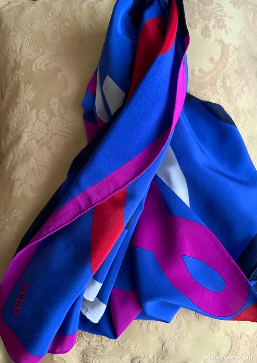Vintage: PA&Ntilde;UELO DE SEDA LOEWE - Foto 2