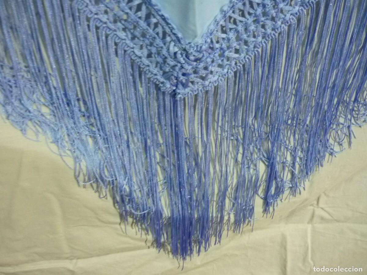 Vintage: Mant&oacute;n o mantilla en tri&aacute;ngulo con bordados - Foto 8