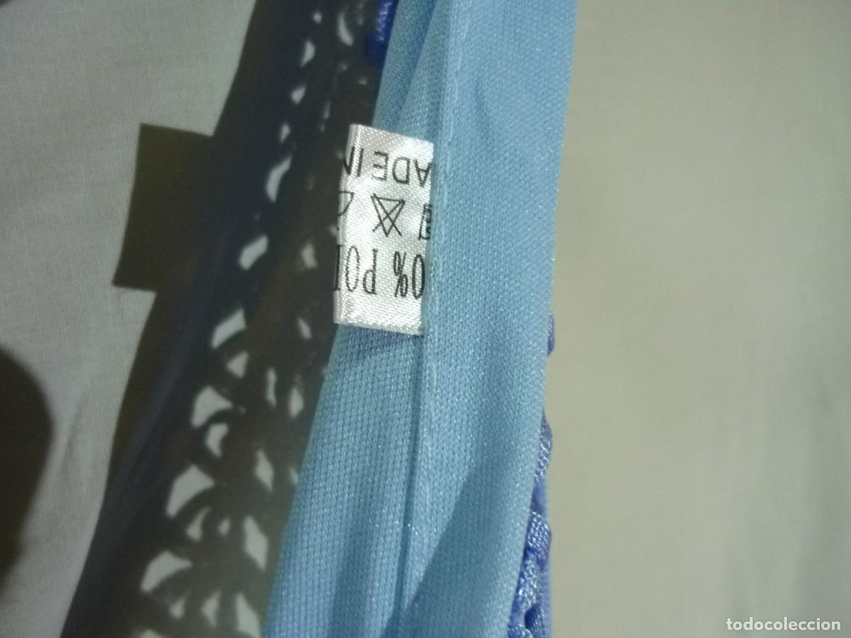 Vintage: Mant&oacute;n o mantilla en tri&aacute;ngulo con bordados - Foto 13