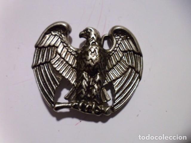Vintage: GRAN HEBILLA AGUILA AVON - Foto 1