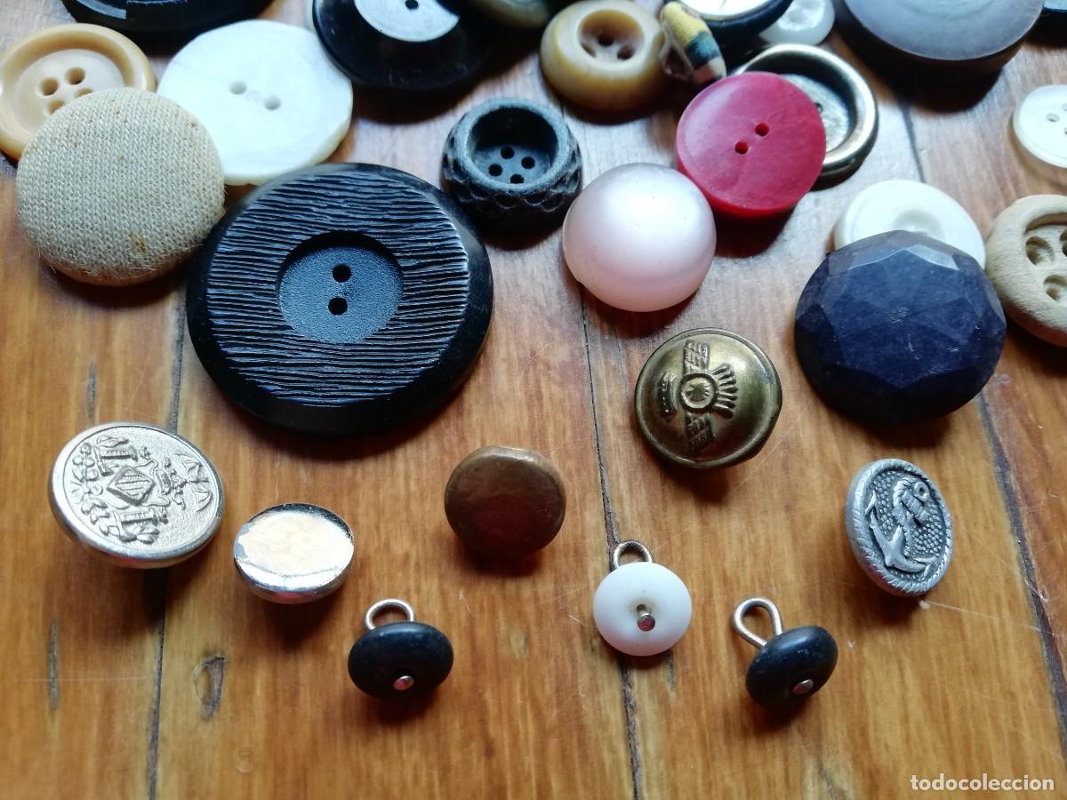 Vintage: Lote de m&aacute;s de 200 botones antiguos. - Foto 11