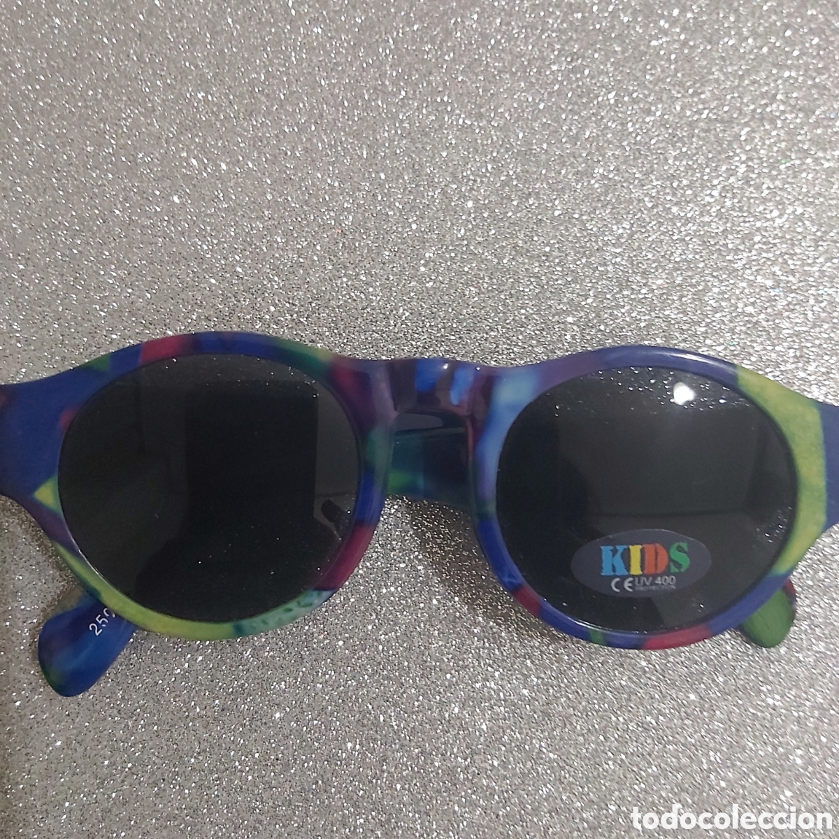Vintage: Gafas infantiles de sol. - Foto 1