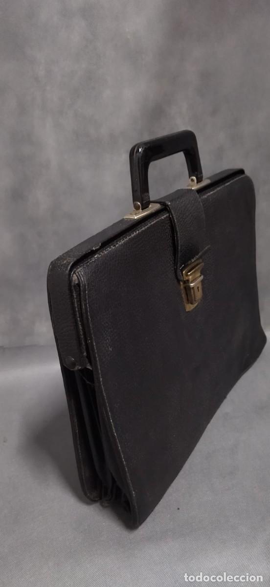 Vintage: Malet&iacute;n de piel a&ntilde;os 60 - Foto 3