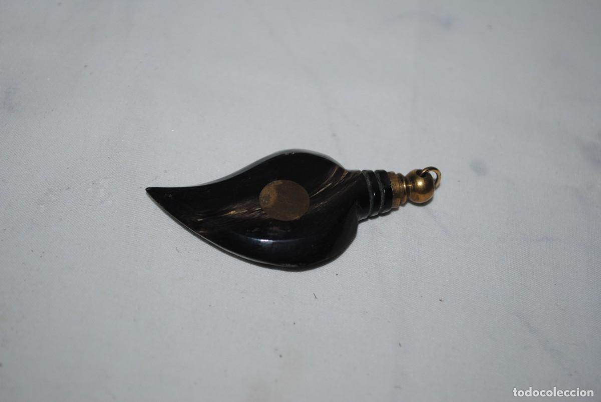 Vintage: PERFUMERO TALLADO EN ASTA DE BISONTE . - Foto 3