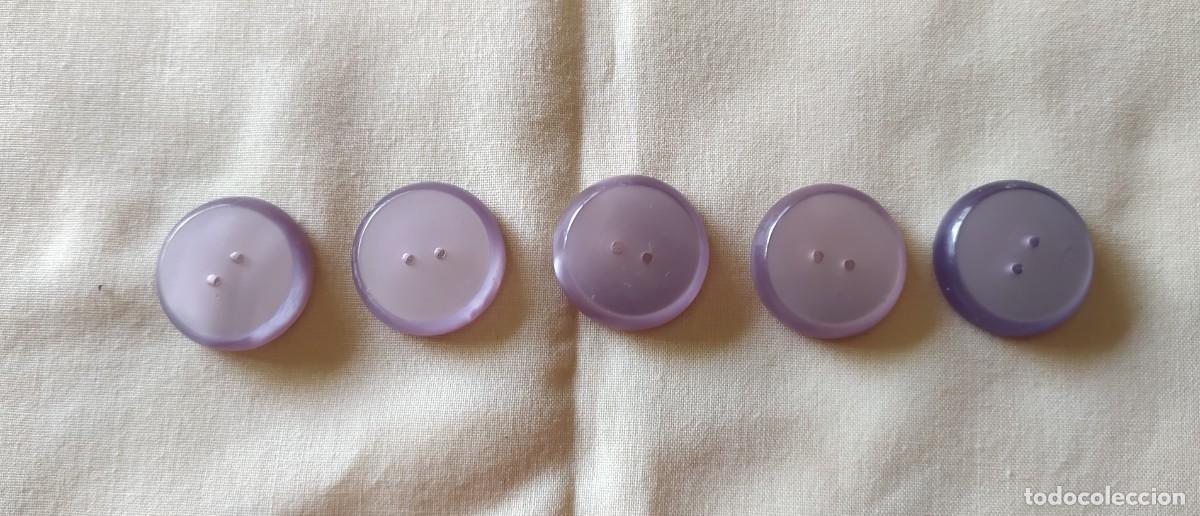 Vintage: Botones violetas - Foto 1