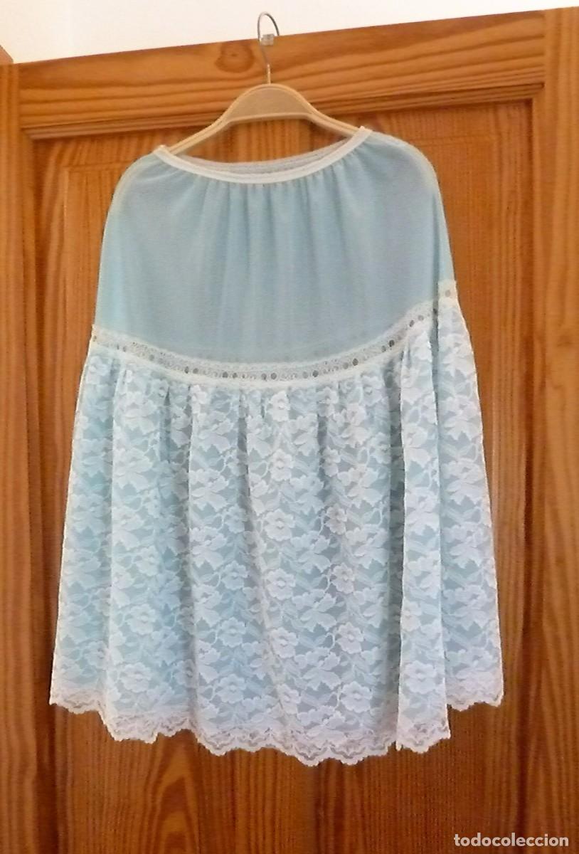 Vintage: Antigua combinaci&oacute;n ropa interior. Falda - Foto 3