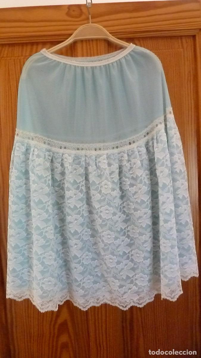 Vintage: Antigua combinaci&oacute;n ropa interior. Falda - Foto 1