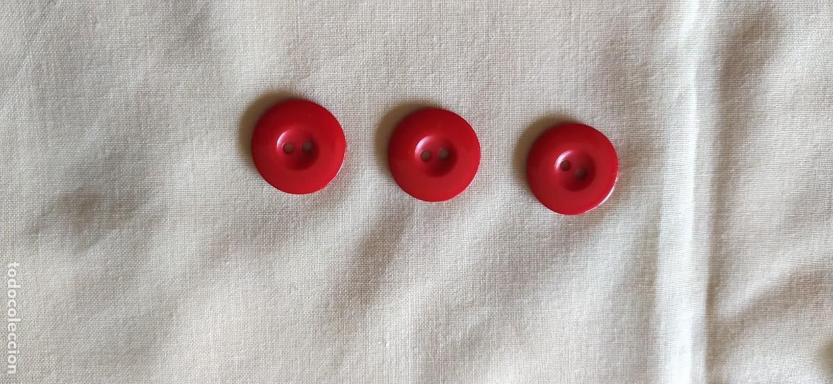 Vintage: Botones rojos - Foto 1