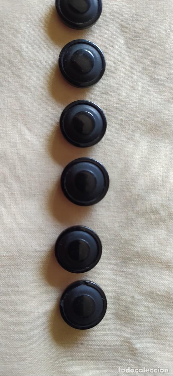 Vintage: Botones negros - Foto 2