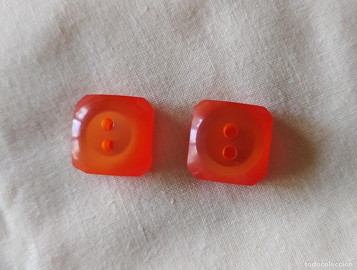 Vintage: botones naranjas cuadrados - Foto 1