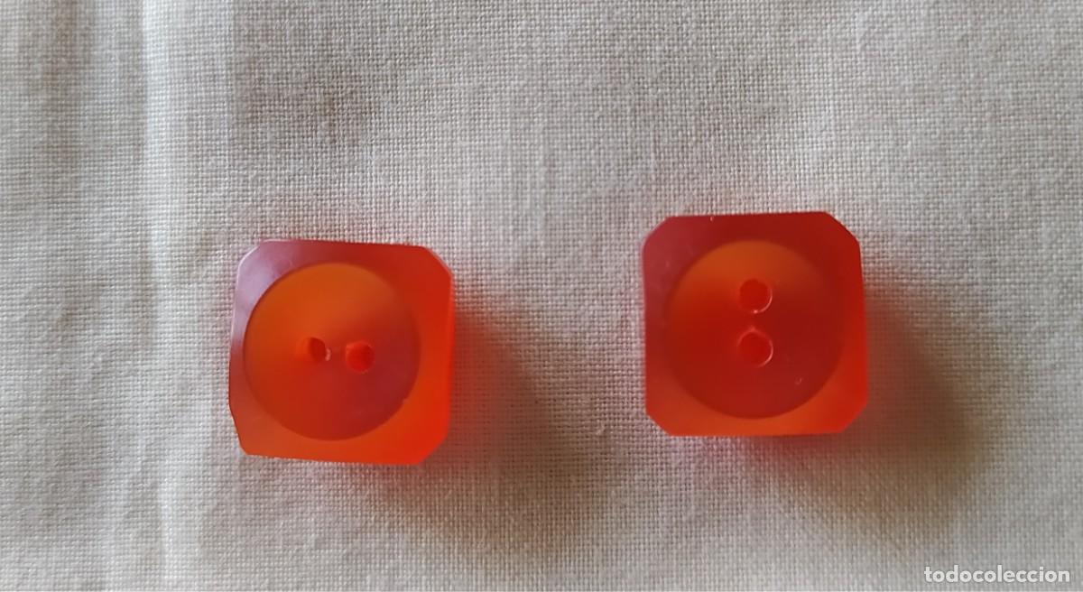 Vintage: botones naranjas cuadrados - Foto 3