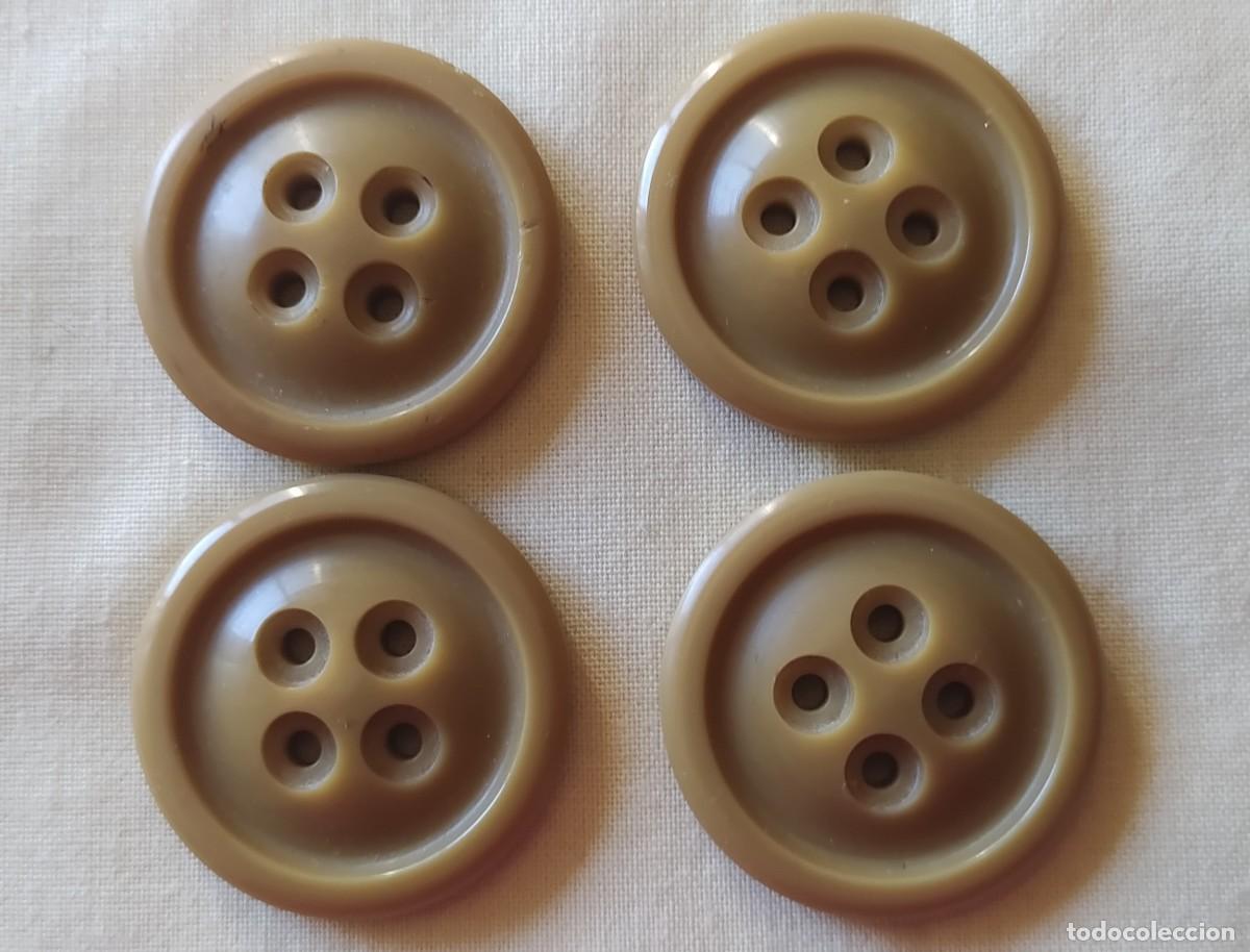 Vintage: Botones beige - Foto 1