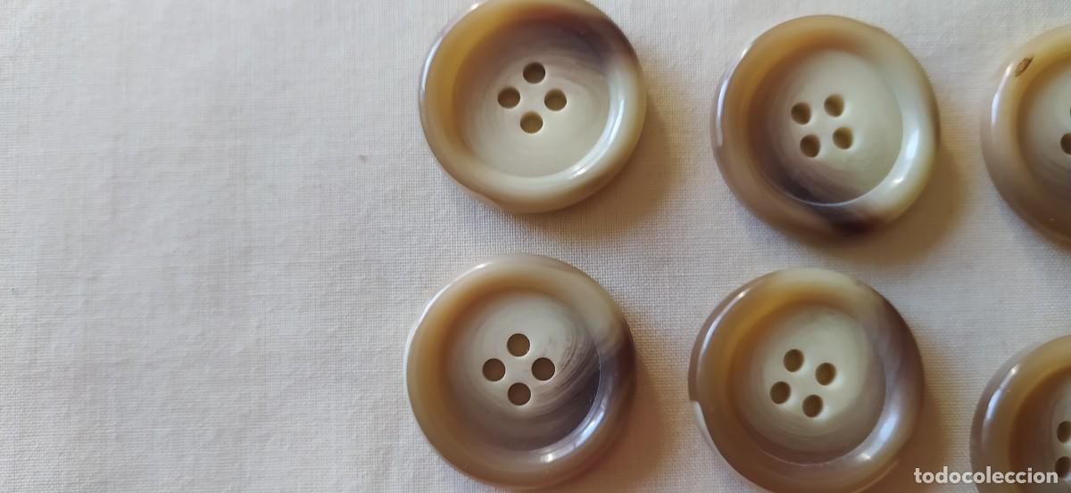 Vintage: Botones marron claro - Foto 4