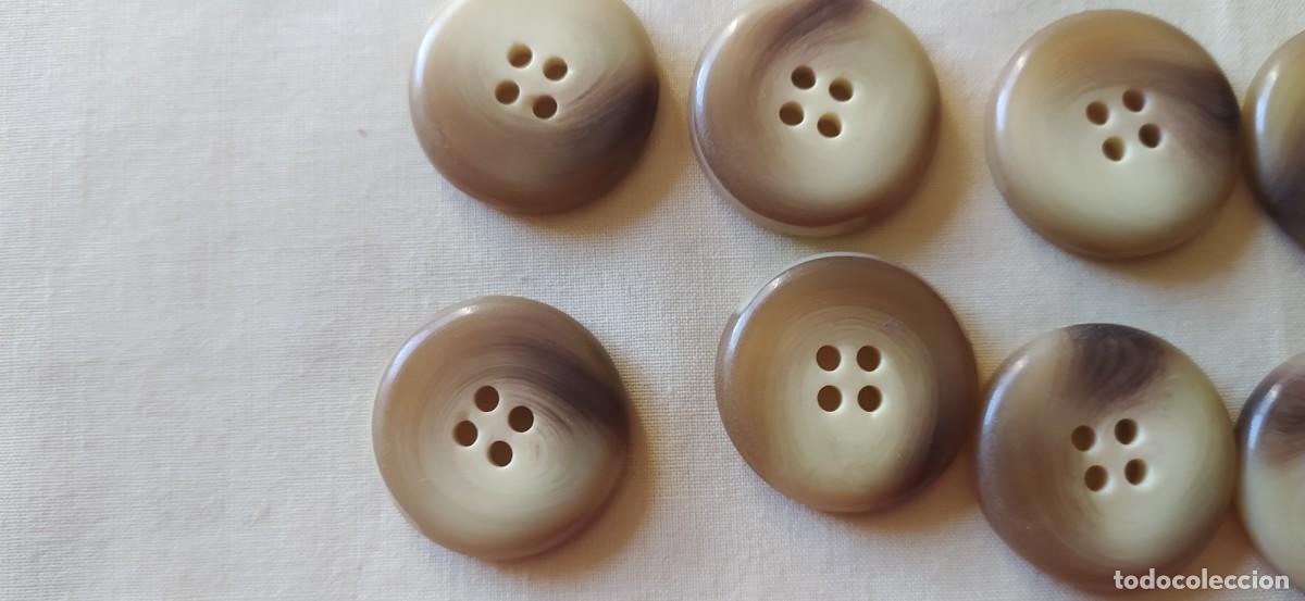 Vintage: Botones marron claro - Foto 8