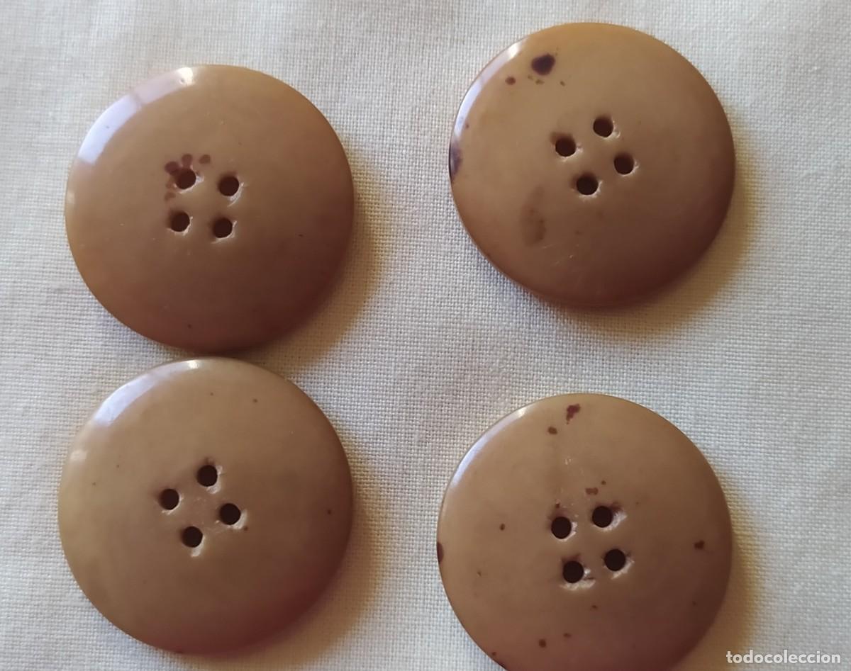 Vintage: Botones marron claro - Foto 3