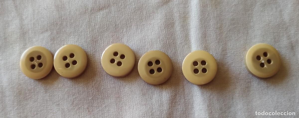 Vintage: botones peque&ntilde;os beige - Foto 3