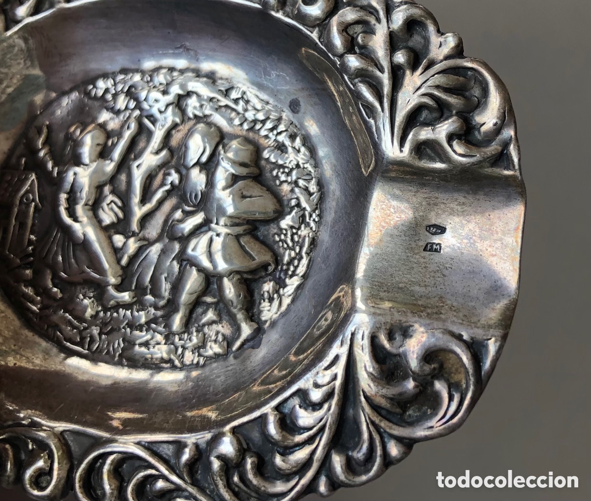 Vintage: Cenicero de plata repujada - Foto 4