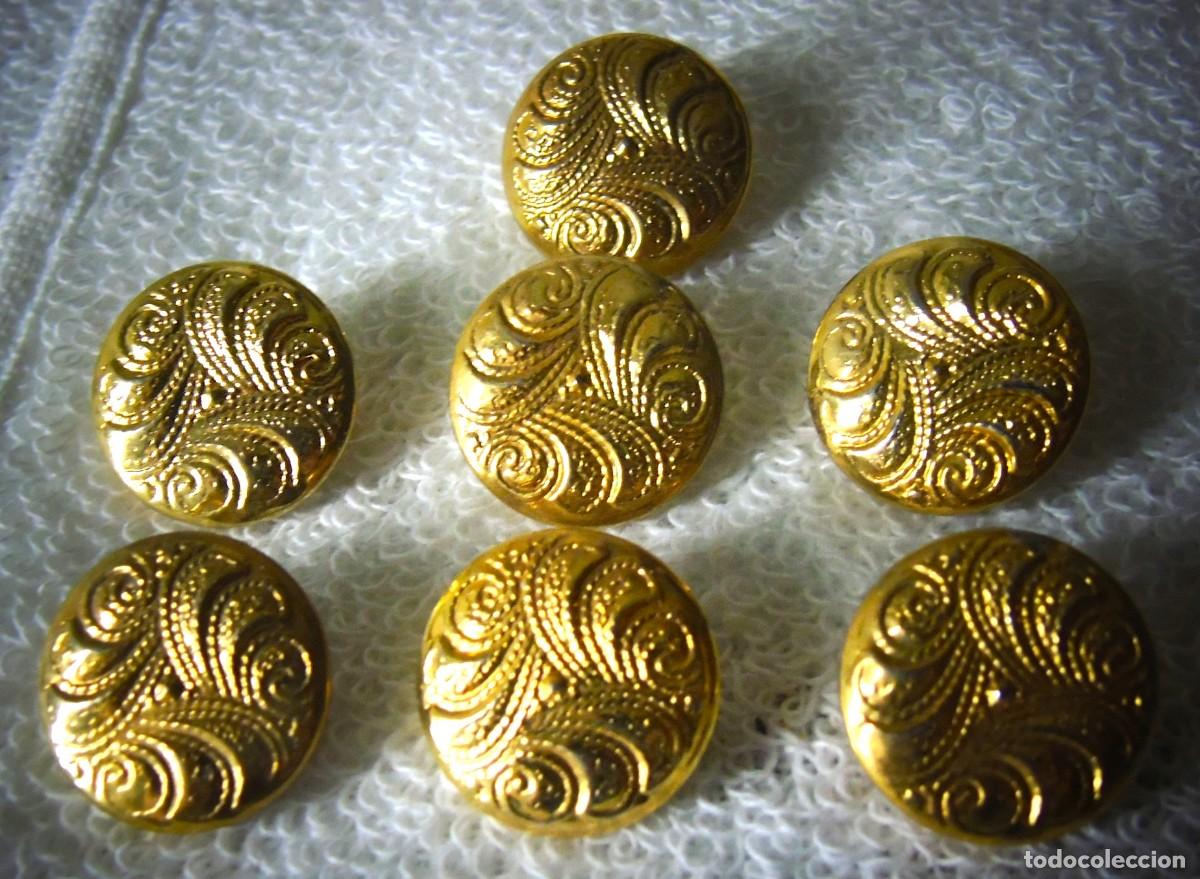 6 botones dorados - Compra venta en todocoleccion