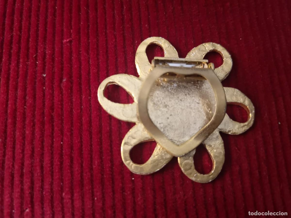Vintage: Broche de pinza, a&ntilde;os 70 - Foto 2