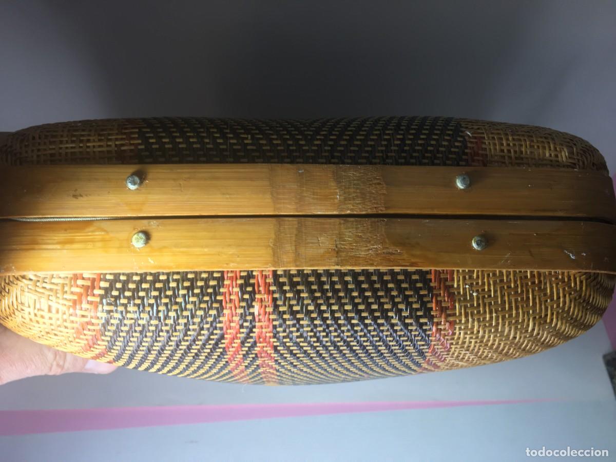 Vintage: BOLSO MALETIN DE MIMBRE Y MADERA - Foto 10