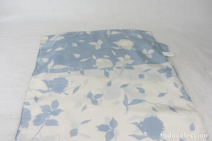 Vintage: Pa&ntilde;uelo de mujer 100% seda. El corte Ingl&eacute;s. - Foto 3