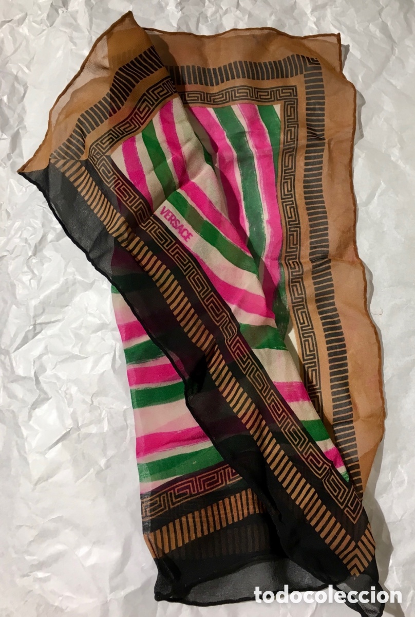 Vintage: Pa&ntilde;uelo de Seda. Versace. - Foto 1