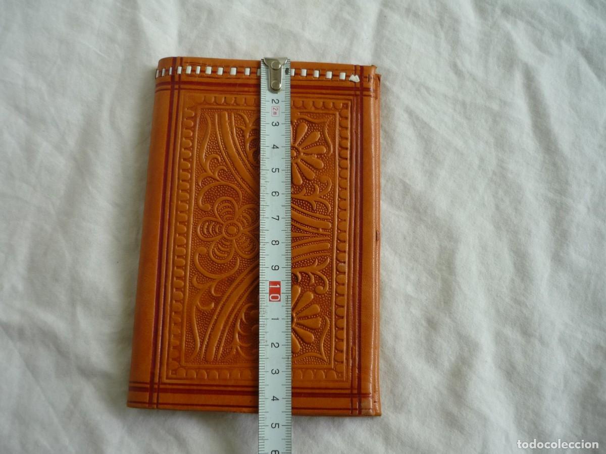 Vintage: Cartera de cuero repujado sin uso - Foto 6