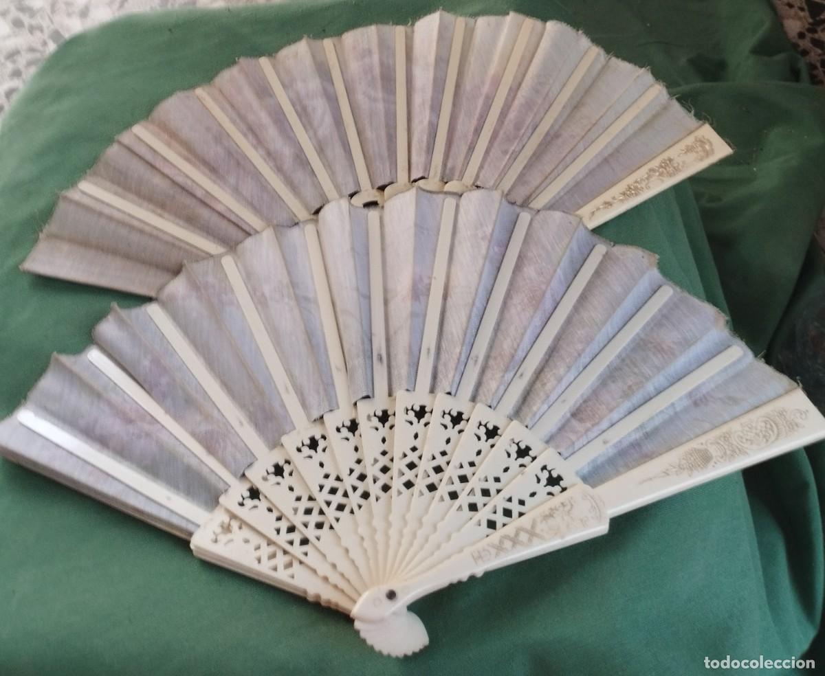 Vintage: Lote de 2 abanicos de pl&aacute;stico y tela - Foto 4