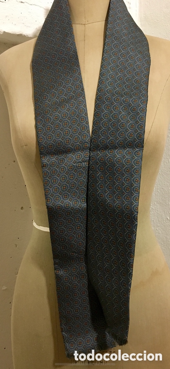 Vintage: Pa&ntilde;uelo de cuello de caballero. Seda. - Foto 1