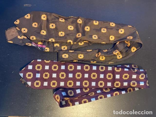 Vintage: 2 Corbatas retro de los a&ntilde;os 70 - Foto 1
