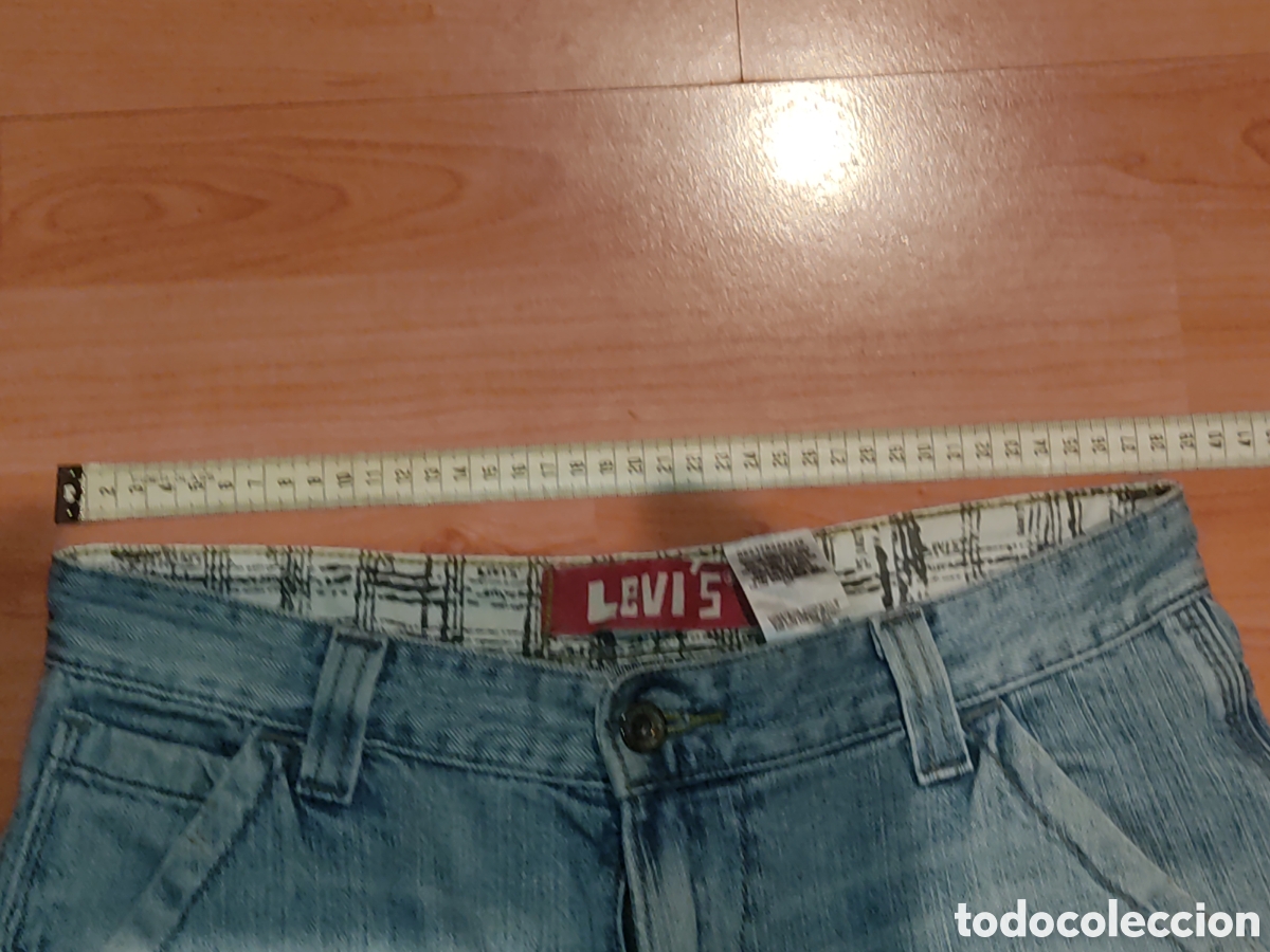 Vintage: Pantalones vaqueros cortos Levis & Levi&acute;s - Foto 3