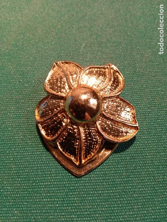 Vintage: BROCHE DORADO CON FORMA DE FLOR - Foto 1