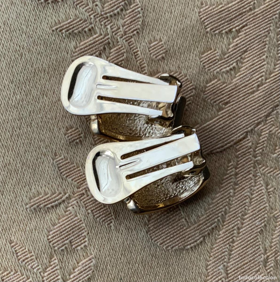 Vintage: PENDIENTES A&Ntilde;O 70 ESMALTE BLANCO - Foto 3
