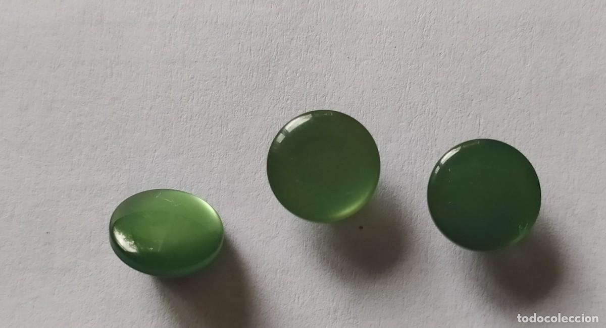 Vintage: Botones verdes - Foto 3