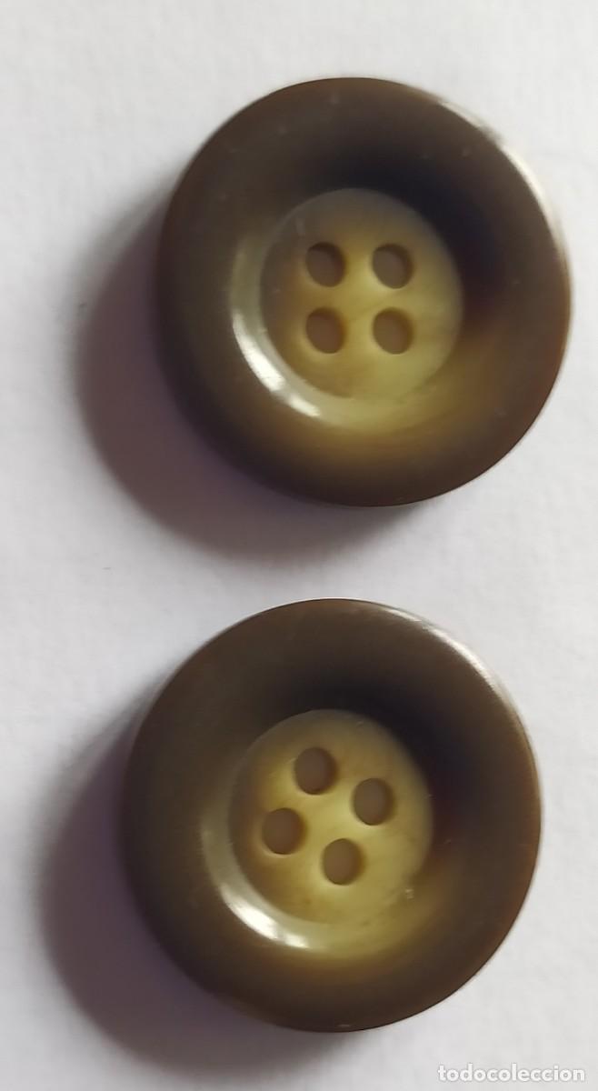 Vintage: 3 botones marrones de pasta - Foto 2