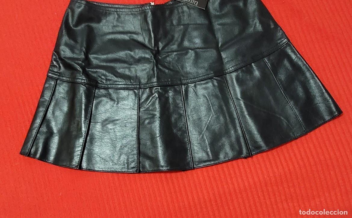 Vintage: Mini falda plisada de cuero - Foto 3