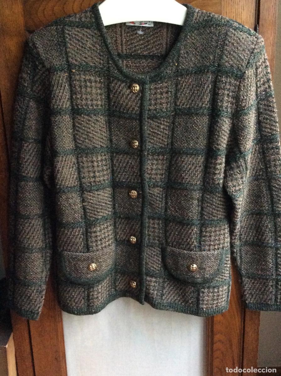 Vintage: CHAQUETA VERDE Y MARR&Oacute;N - Foto 1