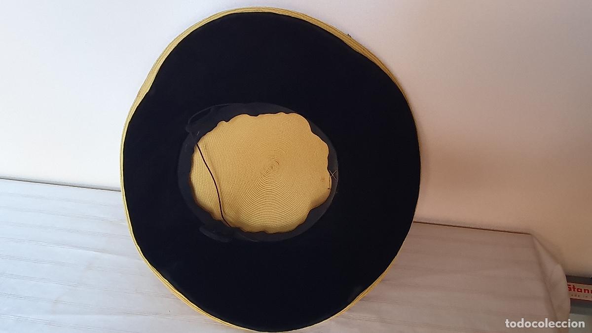 Vintage: Sombrero plato de rafia y terciopelo - Foto 3