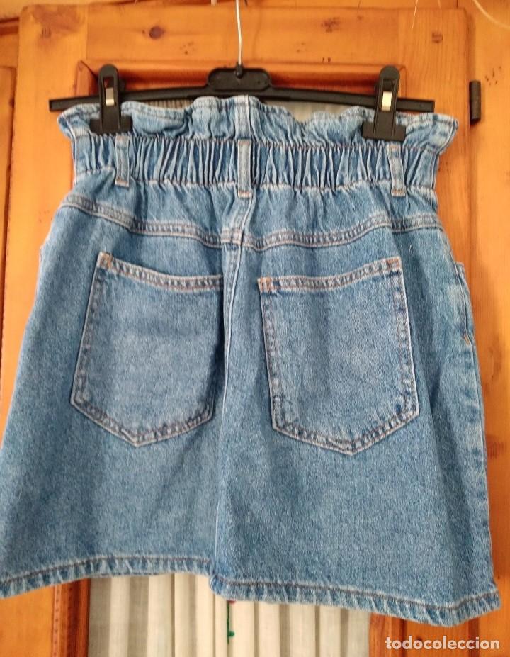 Vintage: Minifalda vaquera talla M cintura el&aacute;stica Pull&Bear - Foto 3